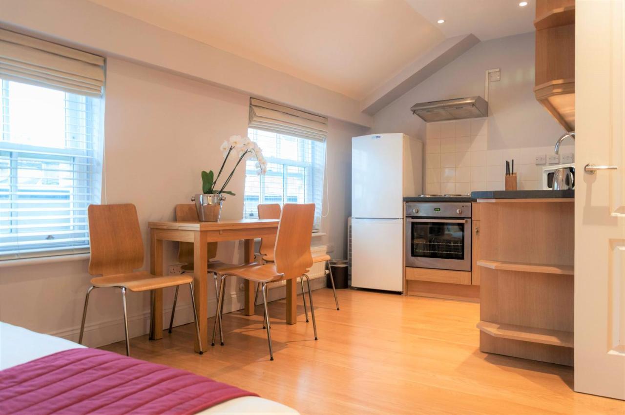 12 London Street Apartments Екстер'єр фото