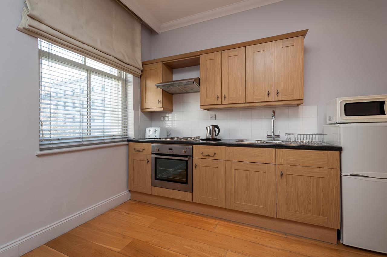 12 London Street Apartments Екстер'єр фото